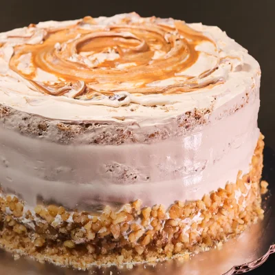 Caramel Crunch Cake